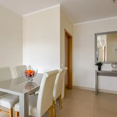 アパート Penthouse Papoila カバナス・デ・タビラ